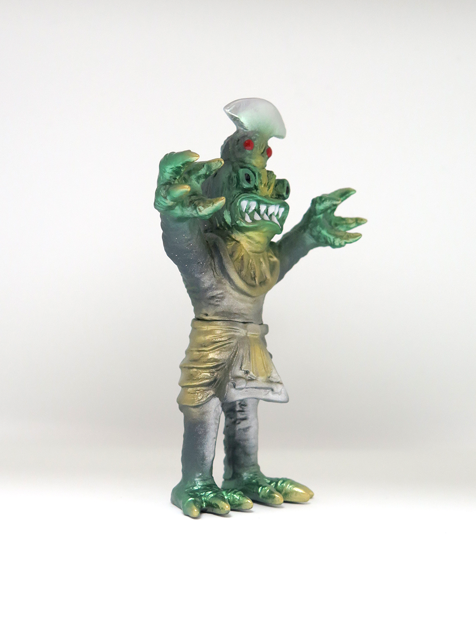 IMIRI SAKABASHIRA / MUMMY KAIJU “FARAOS”